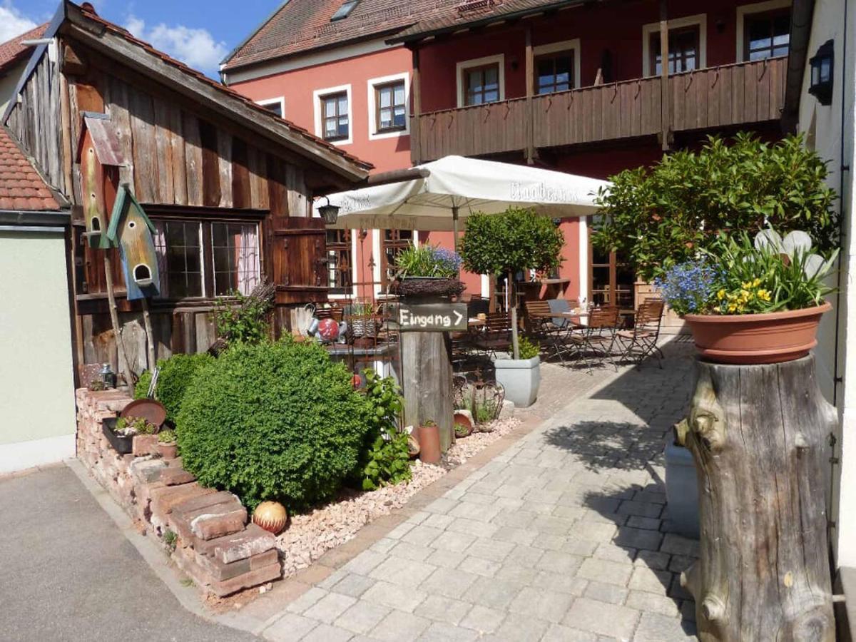 Da'Sporrer Hotel & Wirtshaus Neunburg vorm Wald Exterior foto